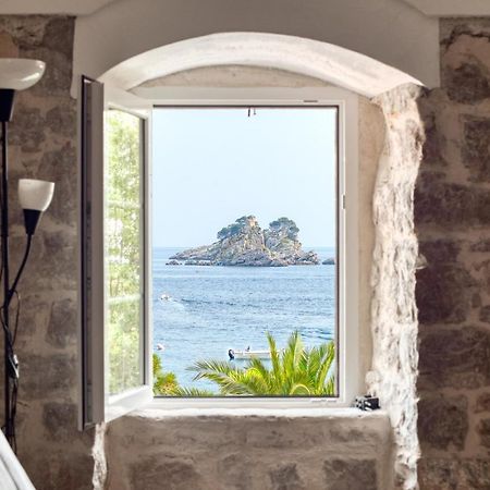 Sm Beach Residence Petrovac Екстериор снимка