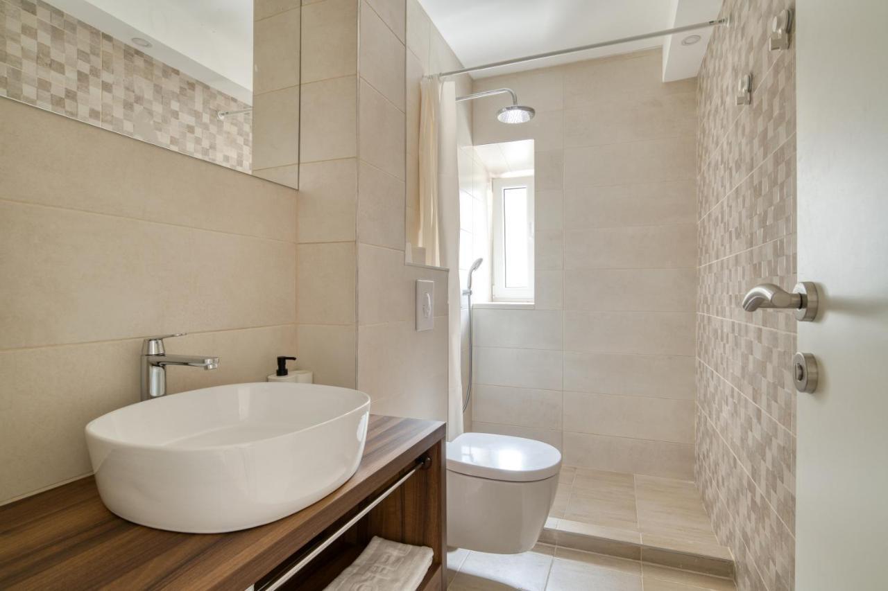 Sm Beach Residence Petrovac Екстериор снимка
