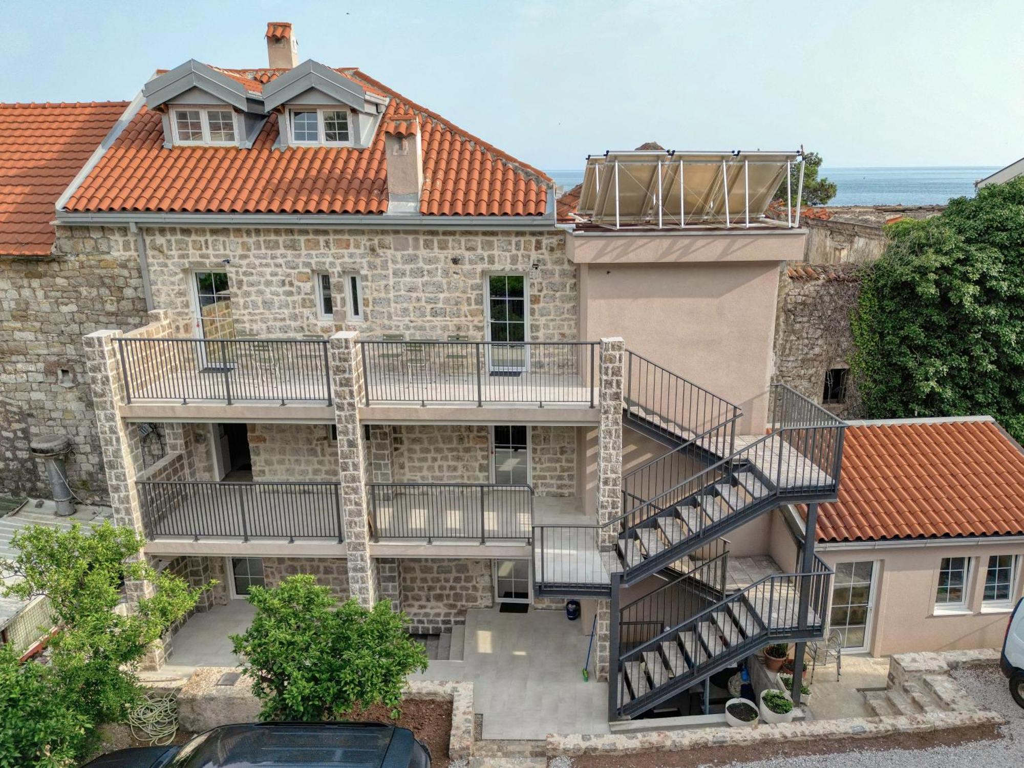Sm Beach Residence Petrovac Екстериор снимка