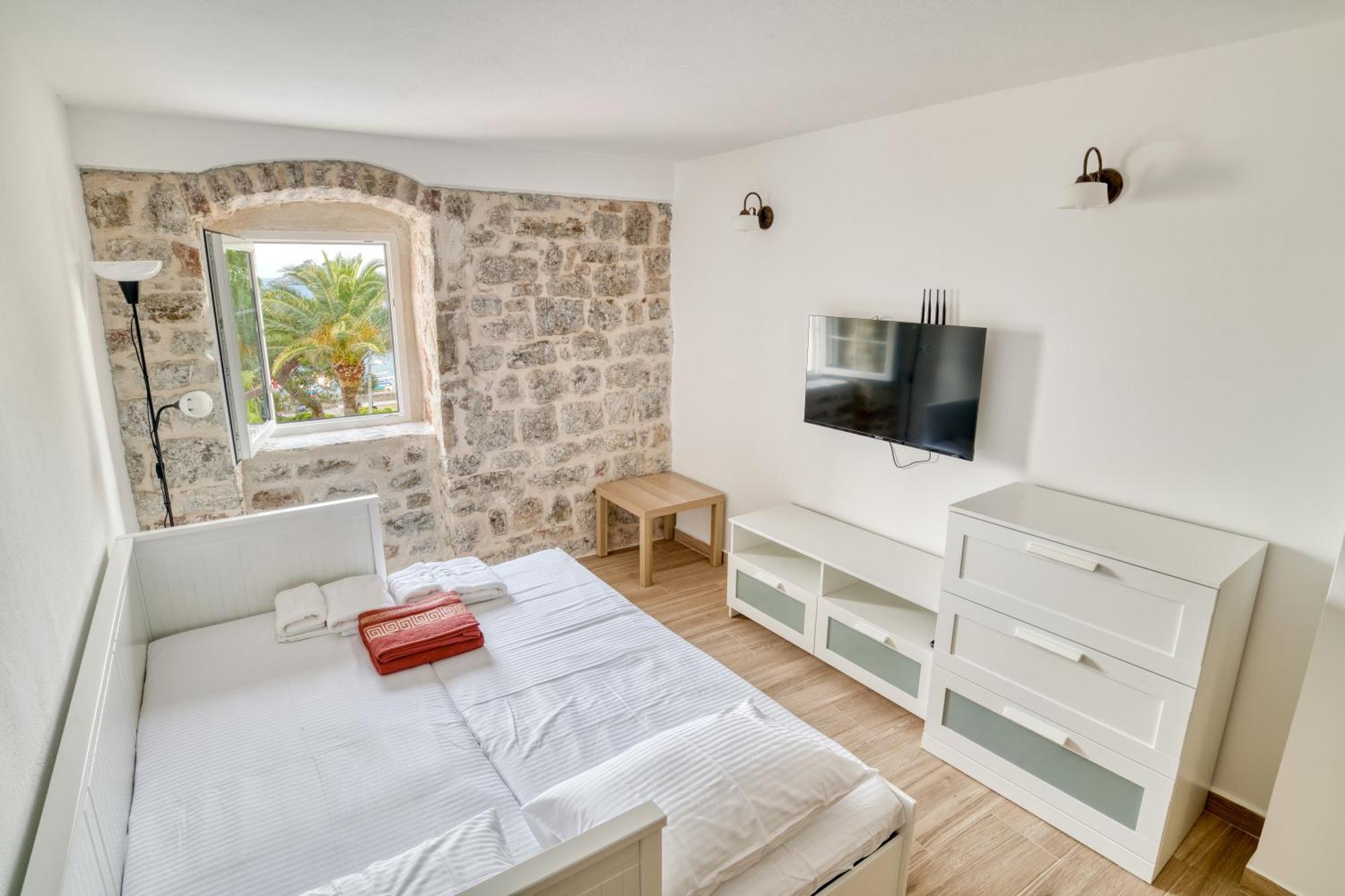 Sm Beach Residence Petrovac Екстериор снимка